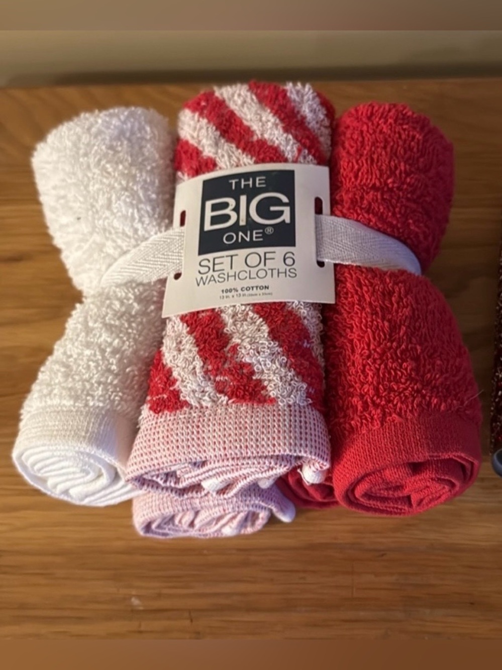 The Big One Red & White Washcloth Set of 6 - Cotton 100 💯 percent cotton